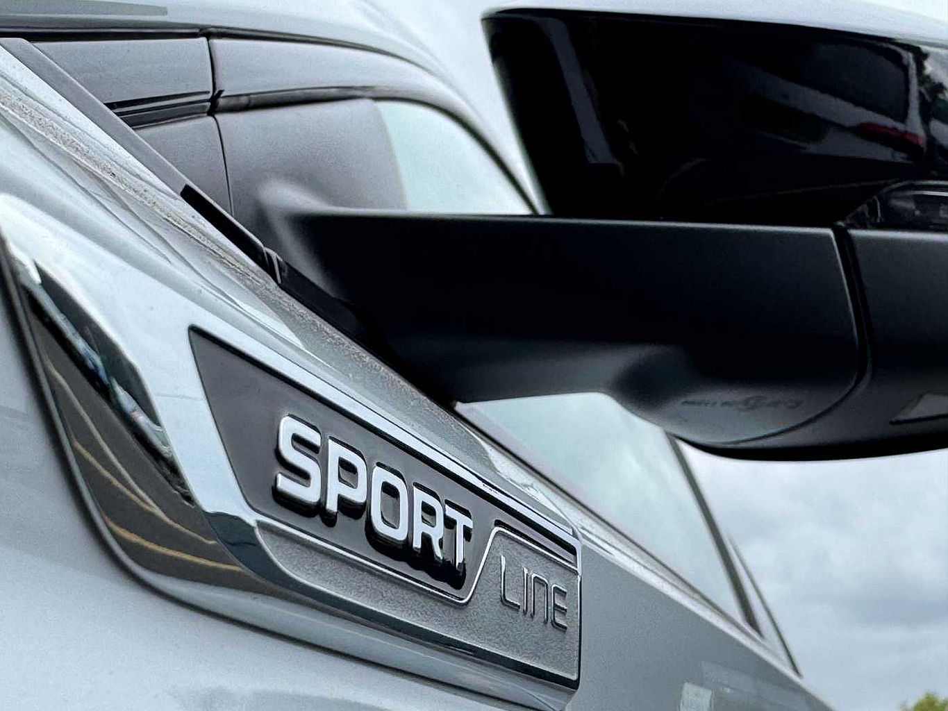 SKODA Karoq SUV 1.5 TSI (150ps) SportLine ACT DSG
